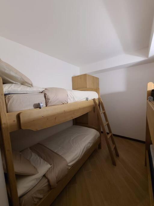 Ferienwohnung Bait Li Crapena Livigno Exterior foto